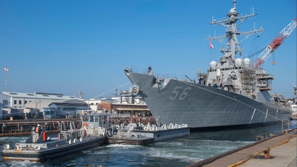 Navy Commander, Executive Officer of Japan-Based Ship Repair Facility Relieved