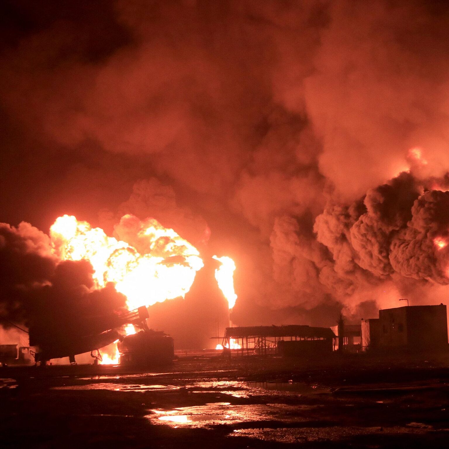 US forces strike Yemen oil port in ongoing campaign against Houthis