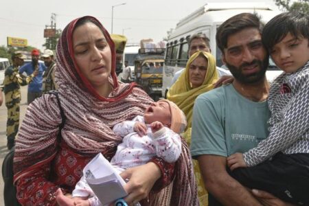 Pakistan Says it Has ‘Credible Intelligence’ India Will Attack Within Days