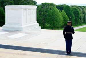 For One Sentinel, a Final Walk at Arlington’s Tomb of the Unknown Soldier